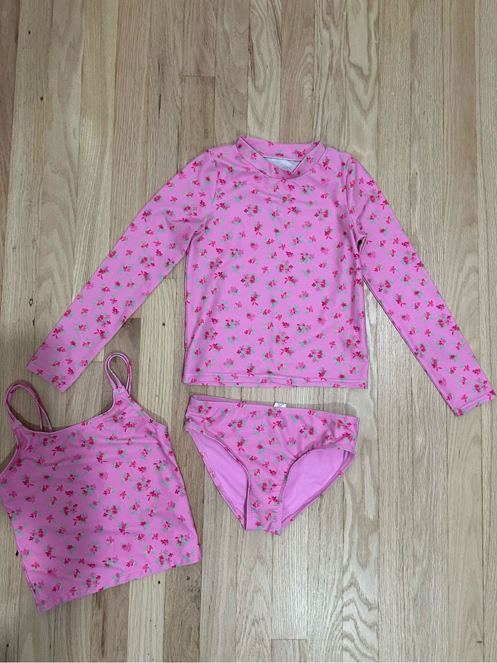 Kids Pink Floral Three-Piece Swim Set - Rash Guard, Tankini, Bottoms